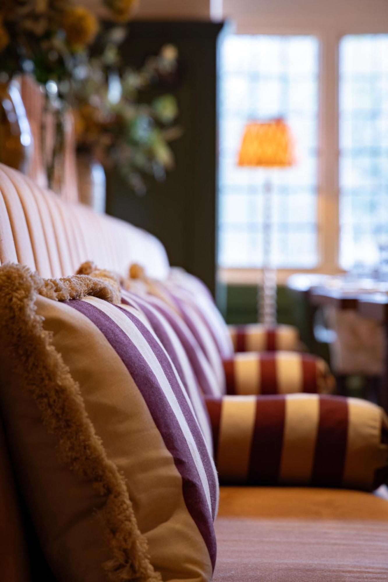 The Royal Forest - A Heartwood Inn チングフォード エクステリア 写真